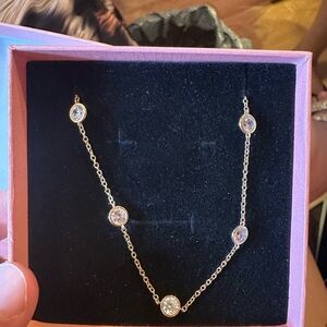 Bloomingdale’s - Elegant Gold Necklace with Stones